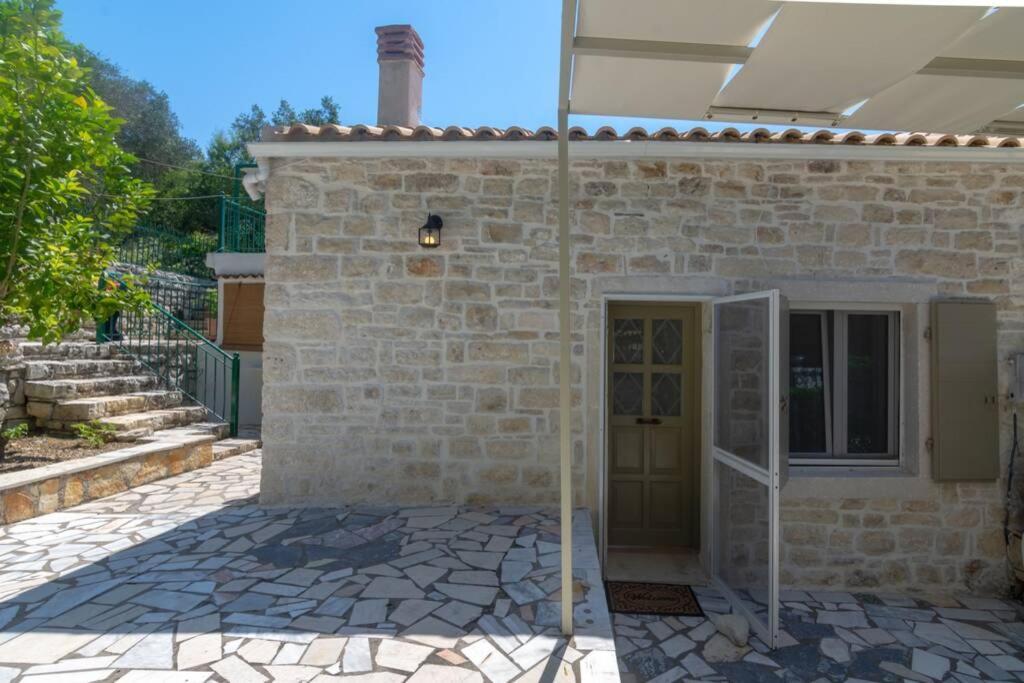 Thanos Cottage Vlachopoulátika Buitenkant foto